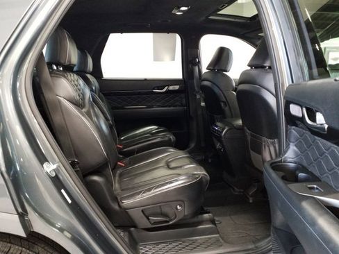 Used 2022 Hyundai Palisade Calligraphy image 15