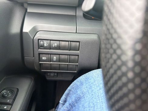 Used 2024 Toyota Tacoma SR RWD image 30