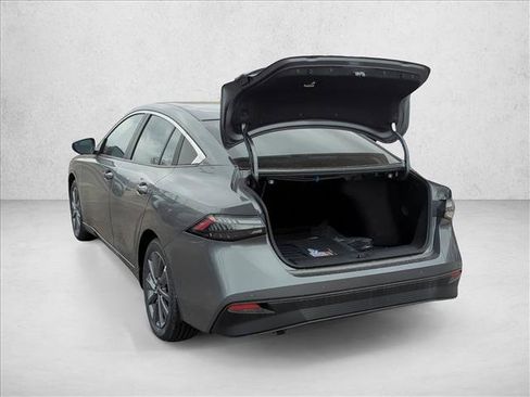 New 2026 Nissan Sentra SL w/ Floor Mat Package FWD image 10