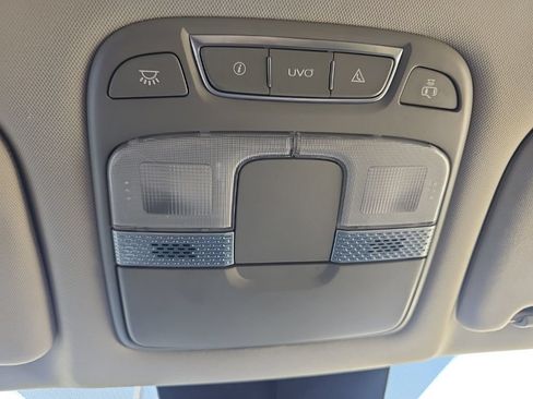 Used 2020 Kia Telluride LX AWD/4WD image 36