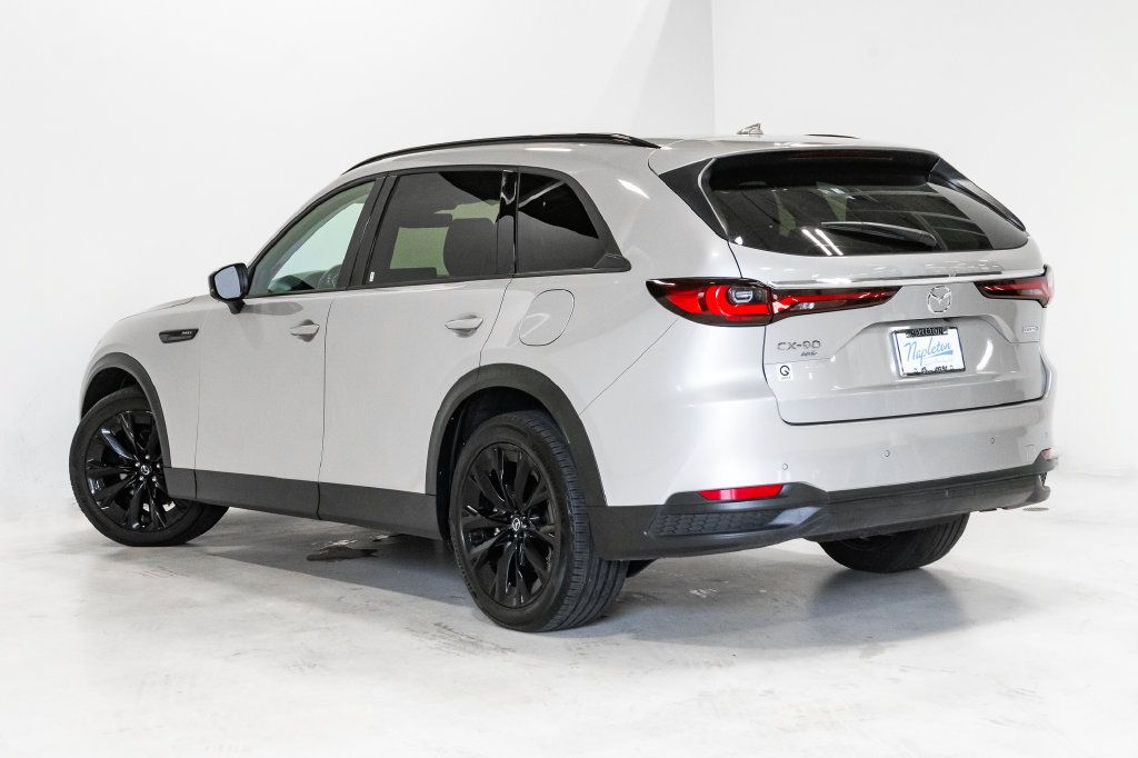 Used 2025 MAZDA CX-90 Plug-In Hybrid w/Premium Sport AWD/4WD image 32
