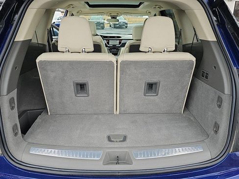 Used 2024 Cadillac XT6 Premium Luxury w/ LPO, Floor Liner Package image 32