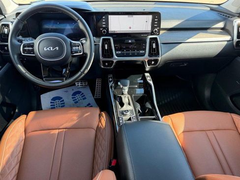 Used 2023 Kia Sorento SX Prestige AWD/4WD image 12