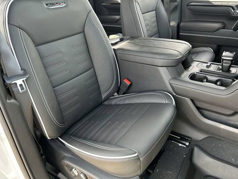 New 2026 GMC Sierra 1500 AT4X AWD/4WD image 28