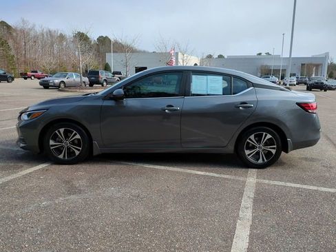 Used 2021 Nissan Sentra SV image 7