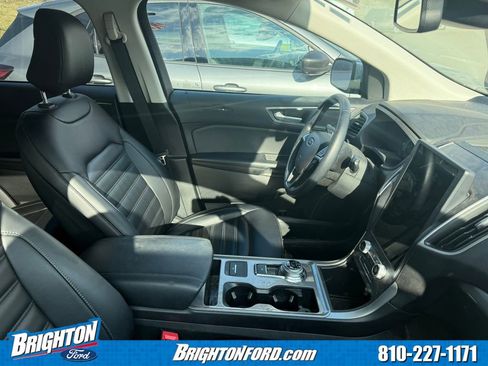 Certified 2023 Ford Edge SEL image 8