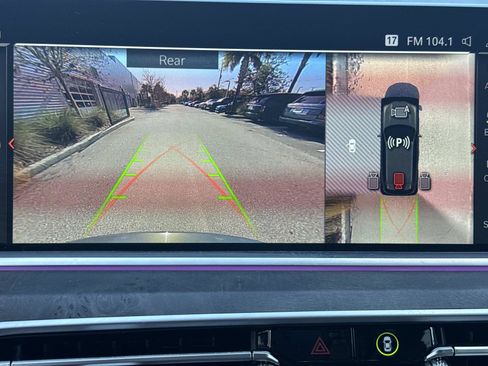 Used 2022 BMW X5 M50i w/ Executive Package image 25