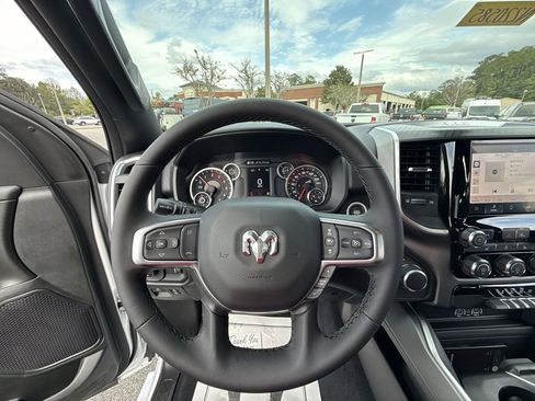 New 2026 RAM 1500 Big Horn AWD/4WD image 16