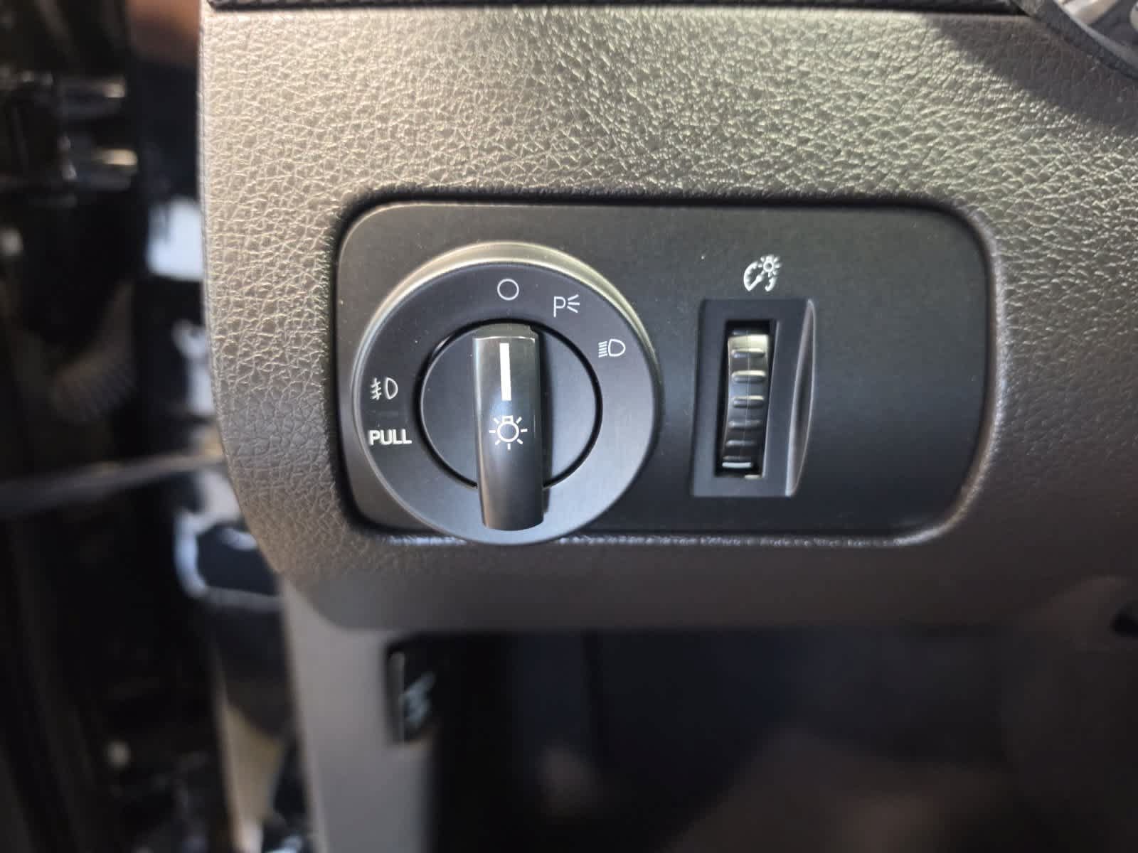 Used 2008 Ford Mustang GT RWD image 20