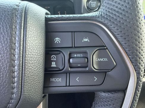 Used 2026 Toyota Tacoma SR5 AWD/4WD image 16