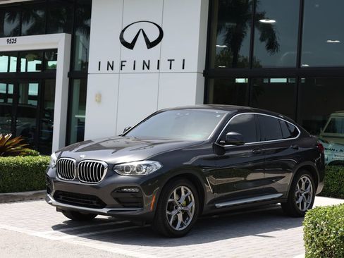 Used 2021 BMW X4 xDrive30i w/ Premium Package AWD/4WD image 1