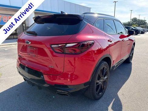 Used 2022 Chevrolet Blazer RS w/ Enhanced Convenience Package FWD image 3