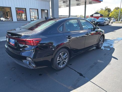 Used 2024 Kia Forte LXS FWD image 6