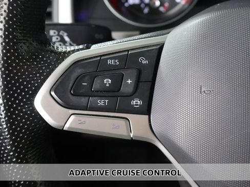 Used 2021 Volkswagen Atlas SE w/ Panoramic Sunroof Package AWD/4WD image 4