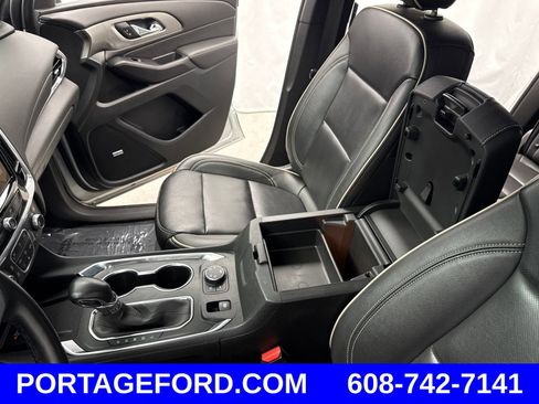Used 2022 Chevrolet Traverse Premier w/ Redline Edition AWD/4WD image 20