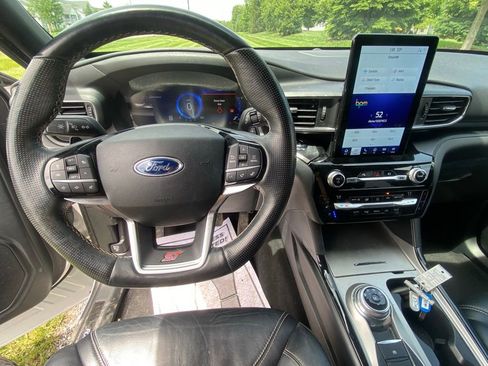 Used 2021 Ford Explorer ST w/ Equipment Group 401A AWD/4WD image 10