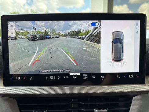 New 2026 Ford Explorer Active image 6