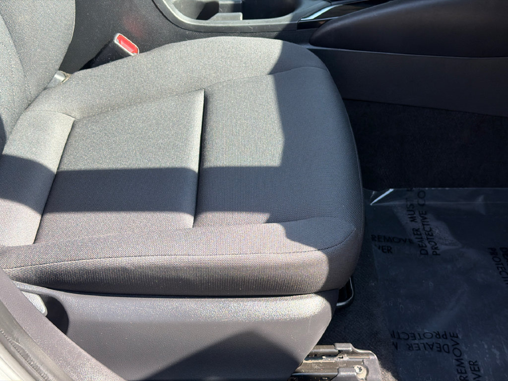 Used 2024 Toyota Corolla LE FWD image 10
