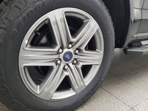 Used 2018 Ford F150 XLT w/ Equipment Group 302A Luxury image 31