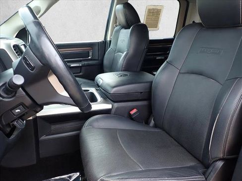 Used 2016 RAM 1500 Laramie w/ Convenience Group AWD/4WD image 11
