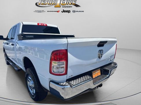 Used 2022 RAM 2500 Tradesman w/ Chrome Appearance Group AWD/4WD image 6