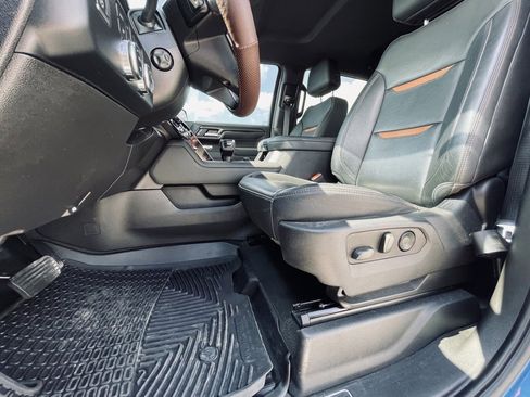 Used 2023 GMC Sierra 1500 AT4 w/ AT4 Premium Package image 21