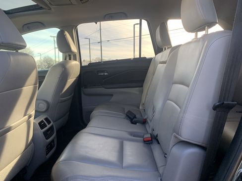 Used 2017 Honda Pilot EX-L image 32