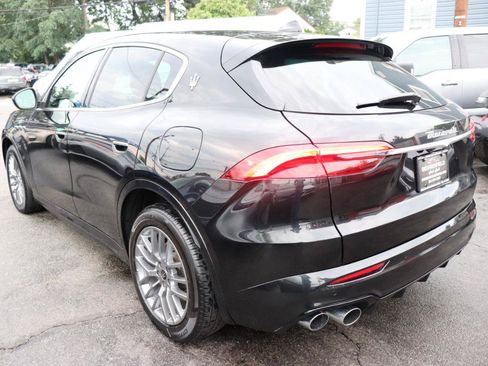 Used 2024 Maserati Grecale GT AWD/4WD image 3