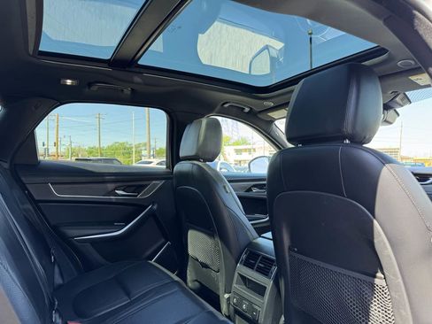 Used 2021 Jaguar F-PACE S AWD/4WD image 34