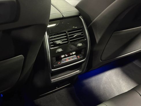 Used 2022 BMW X6 xDrive40i w/ M Sport Package AWD/4WD image 69