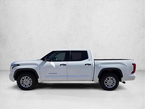 Certified 2023 Toyota Tundra SR5 w/ SR5 Convenience Package RWD image 8