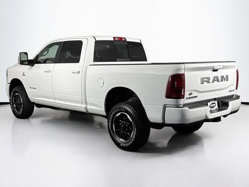 Used 2026 RAM 2500 Laramie AWD/4WD image 9