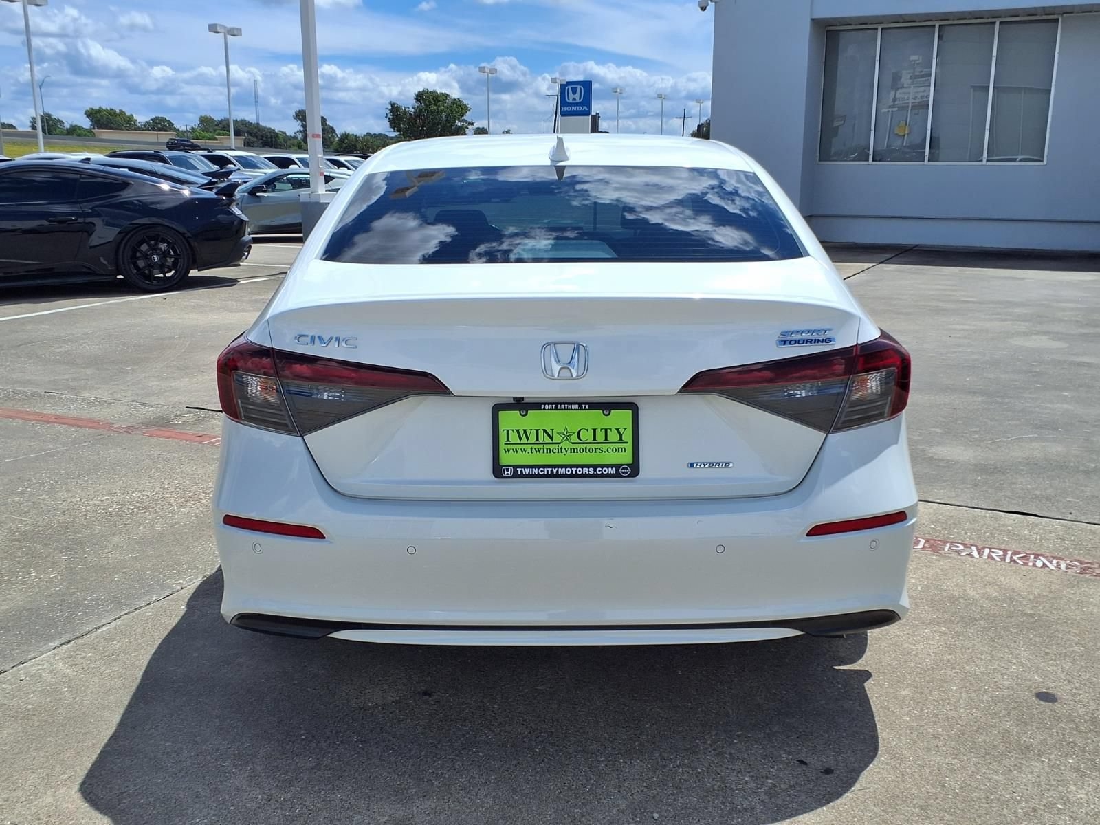 Used 2025 Honda Civic Sport image 6