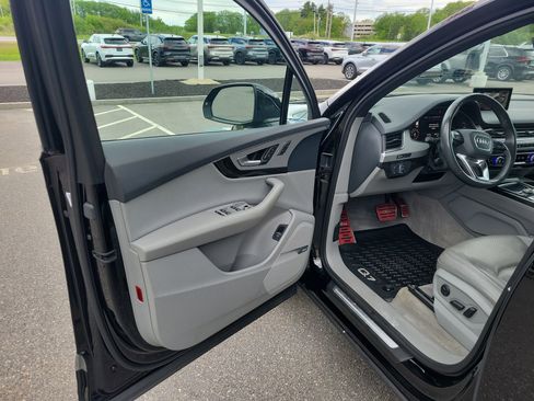Used 2019 Audi Q7 2.0T Premium Plus w/ Premium Plus Package AWD/4WD image 17