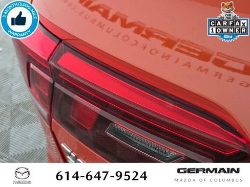 Used 2019 Volkswagen Tiguan SE w/ Panoramic Sunroof Package image 10