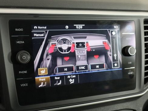 Used 2021 Volkswagen Atlas SE image 37