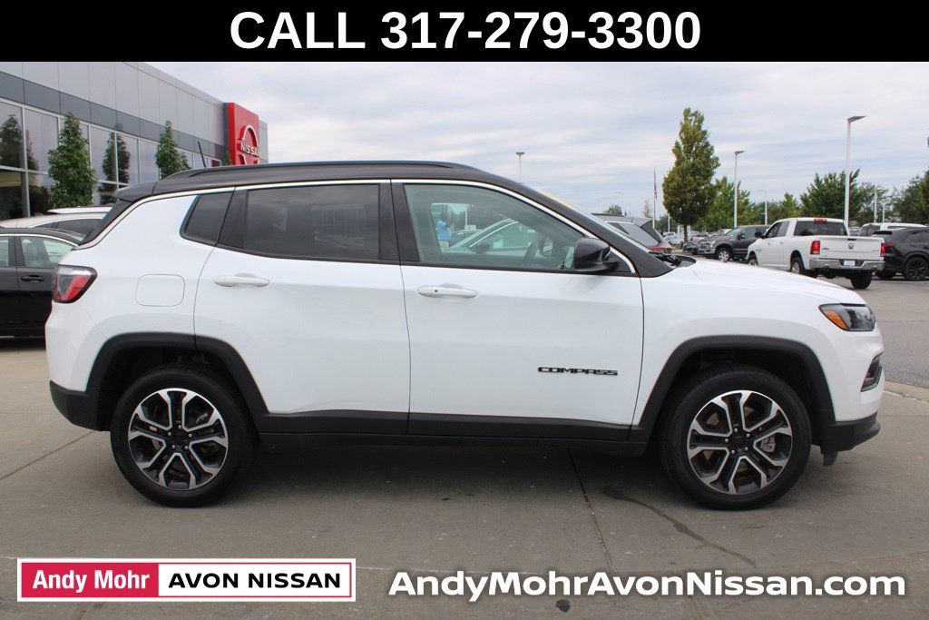 Used 2024 Jeep Compass Limited AWD/4WD image 6