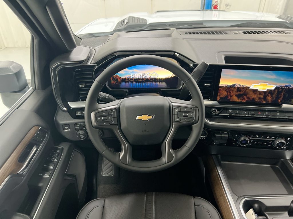 New 2026 Chevrolet Silverado 2500 High Country w/ High Country Premium Package AWD/4WD image 11