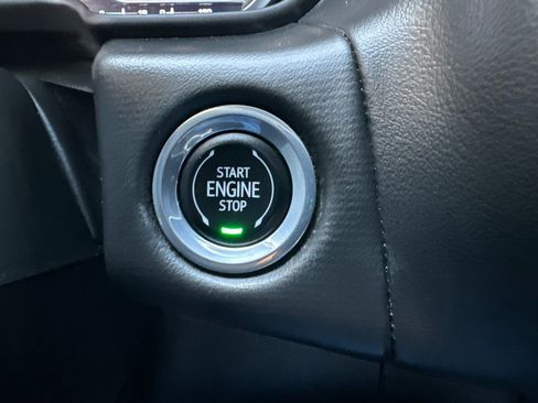 Certified 2023 GMC Yukon SLT w/ SLT Premium Package image 25