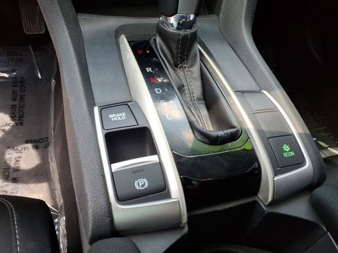 Used 2020 Honda Civic EX image 17
