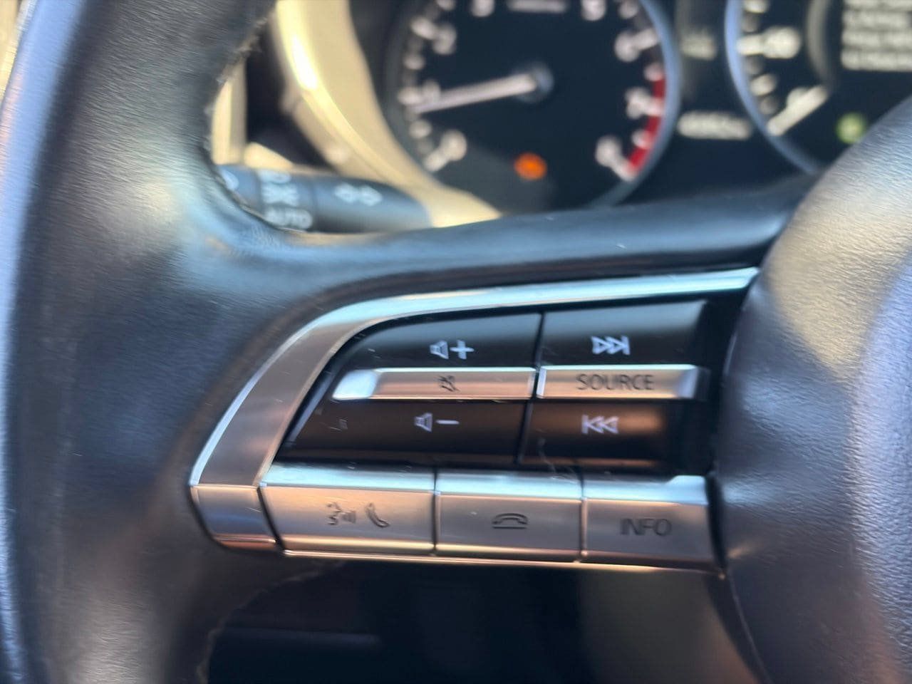 Used 2025 MAZDA CX-50 AWD 2.5 S w/ Preferred Package image 29