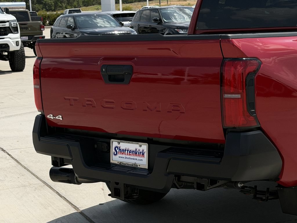 Used 2024 Toyota Tacoma SR AWD/4WD image 6