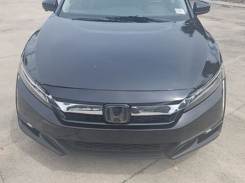 Used 2018 Honda Clarity Touring image 8