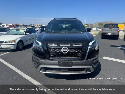 Used 2024 Nissan Pathfinder Rock Creek AWD/4WD image 9