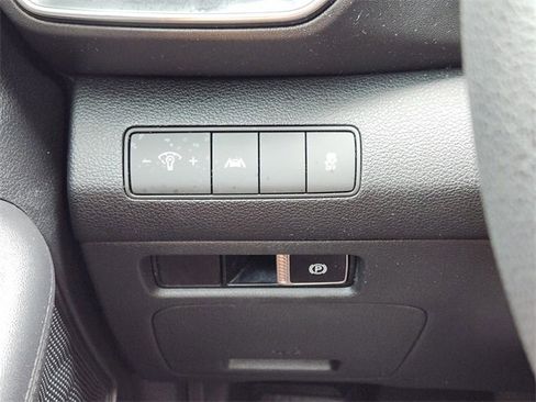 Used 2021 Hyundai Santa Fe SEL image 22