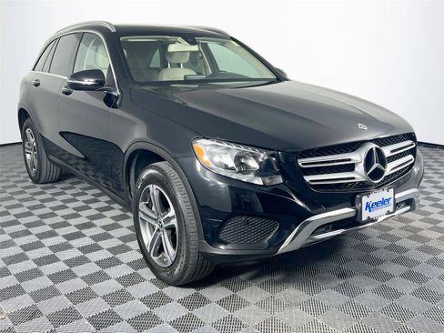 Used 2019 Mercedes-Benz GLC 300 4MATIC image 7