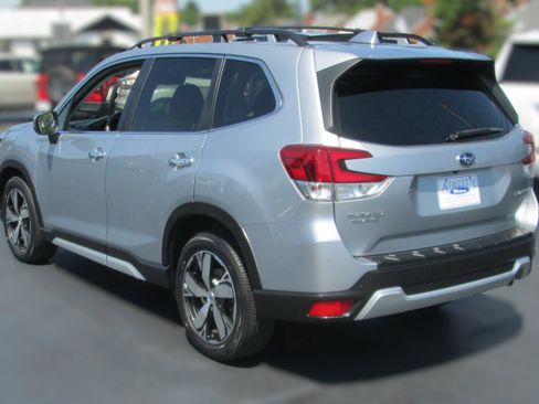 Used 2019 Subaru Forester Touring w/ Popular Package #3 AWD/4WD image 6