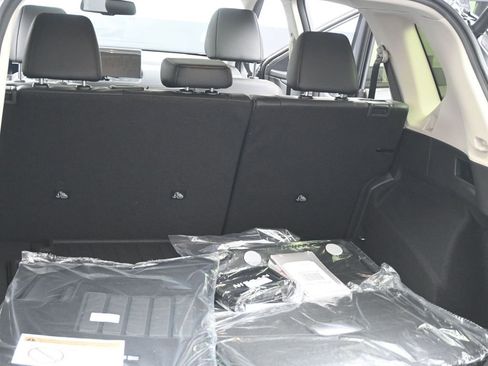 New 2026 Nissan Rogue Platinum w/ Tech Package AWD/4WD image 22