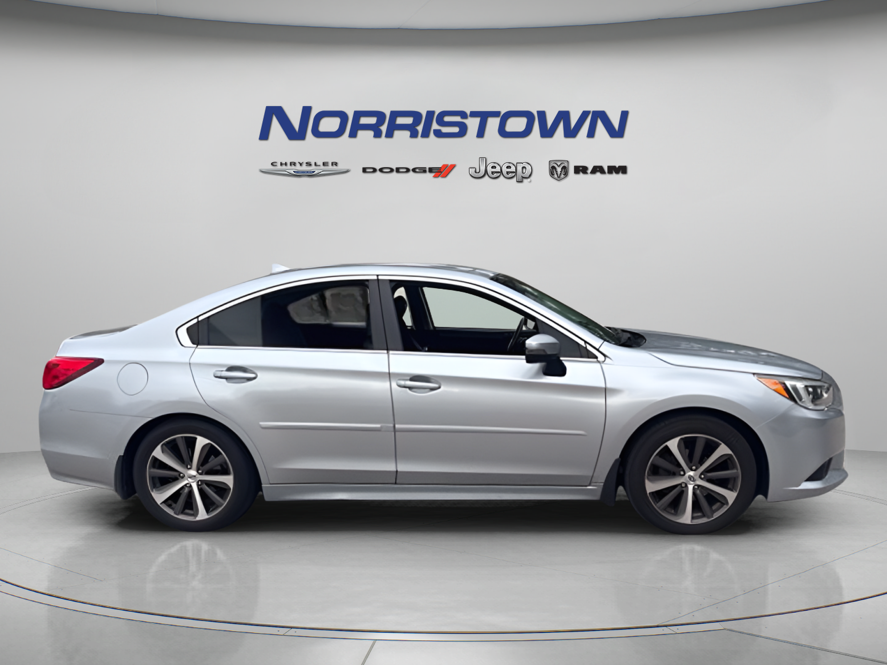 Used 2016 Subaru Legacy 2.5i Limited w/ Popular Package #4 AWD/4WD image 8