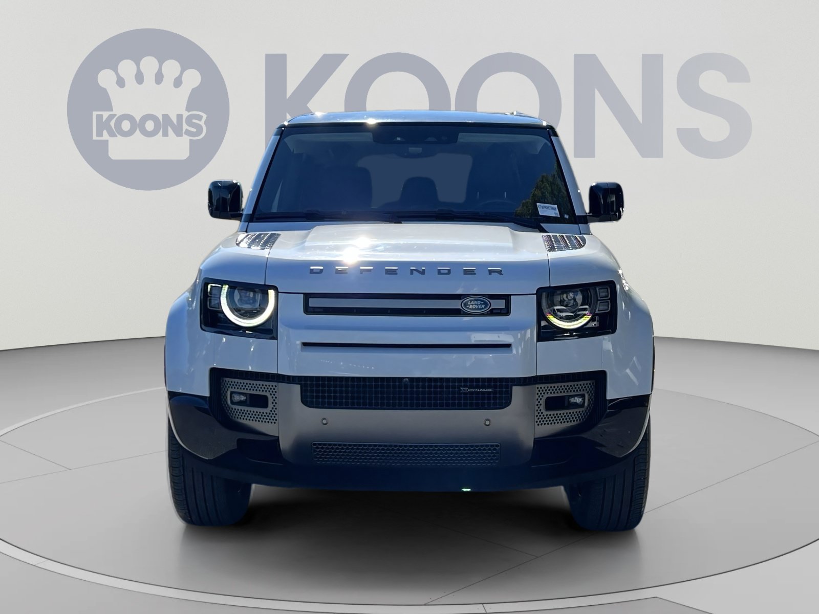 Used 2022 Land Rover Defender 110 X-Dynamic SE AWD/4WD image 4